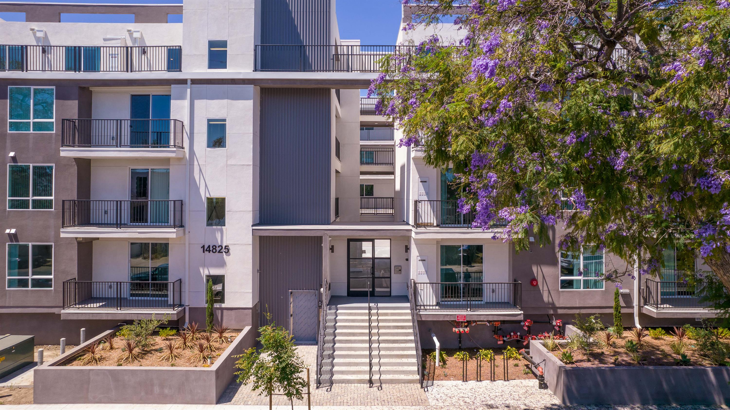 14825 Delano Street - 201